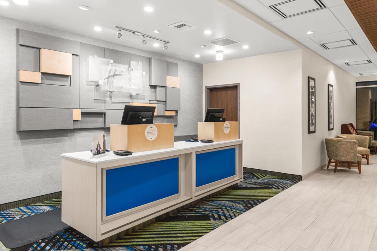 Holiday Inn Express Hotel & Suites Willows By Ihg Esterno foto