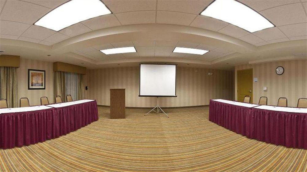 Holiday Inn Express Hotel & Suites Willows By Ihg Esterno foto